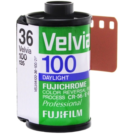 FUJIFILM VELVIA 100 135-36 (à l\'unité)