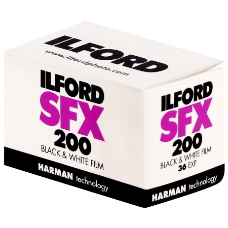 ILFORD SFX 200 135-36 (à l\'unité)